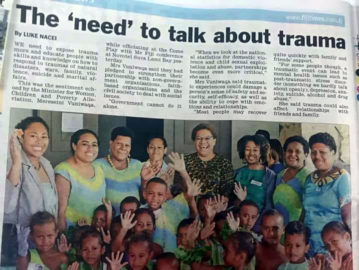 articolo di giornale sulla conferenza sul trauma alle fiji